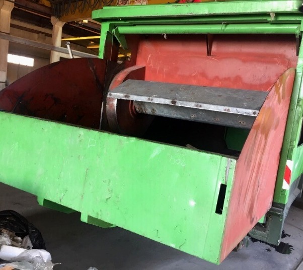 TD3 touch-down waste compactor